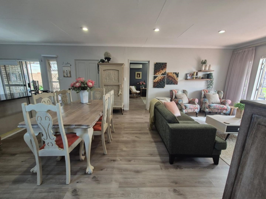 2 Bedroom Property for Sale in Kiepersol Free State